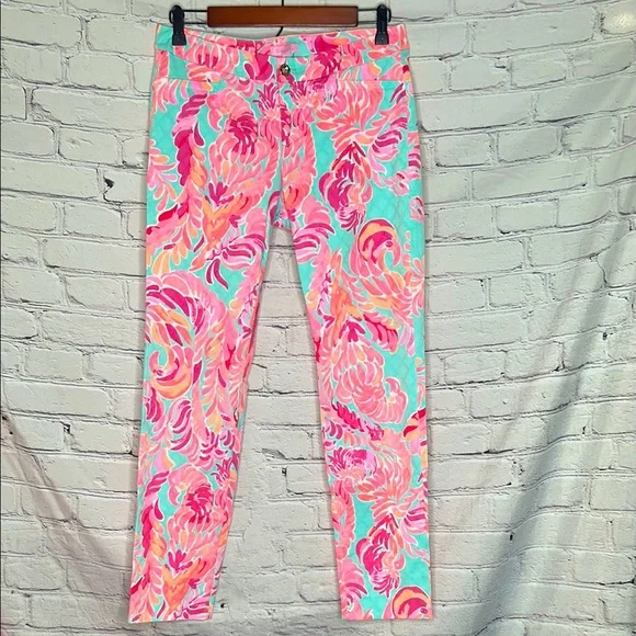 Lilly Pulitzer Straight Leg Pants Size 6 Excellent Condition - Picture 1 of 10